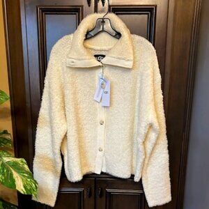 UGG W. Alaura CloudFluff Point Collar Button Front Wool Blend Sweater Cardigan